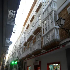 sagasta-apartments.es-andalucia.com/
